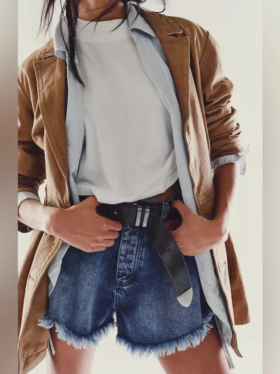 Free People Harlie Denim Shorties size 31 - Picture 1 of 6